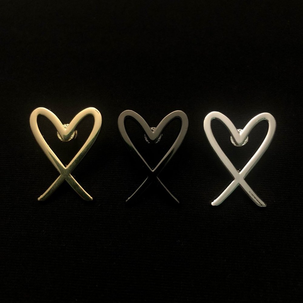 Ten Stacks Black Heart Enamel Lapel Pin - Picture 2 of 6
